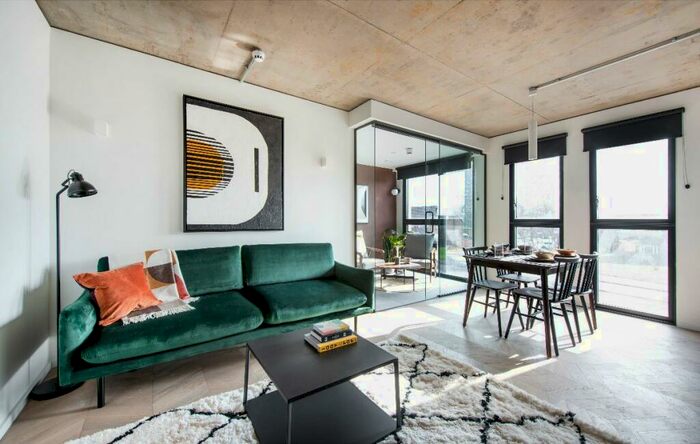 2 Bedroom Apartment To Rent In St Georges Gardens, Castlefield, M15