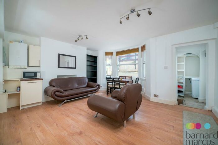 2 Bedroom Ground Maisonette To Rent In Muswell Hill, Muswell Hill, N10