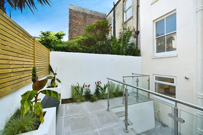 4 Bedroom Terraced House For Sale In Rugby Place, Brighton, BN2