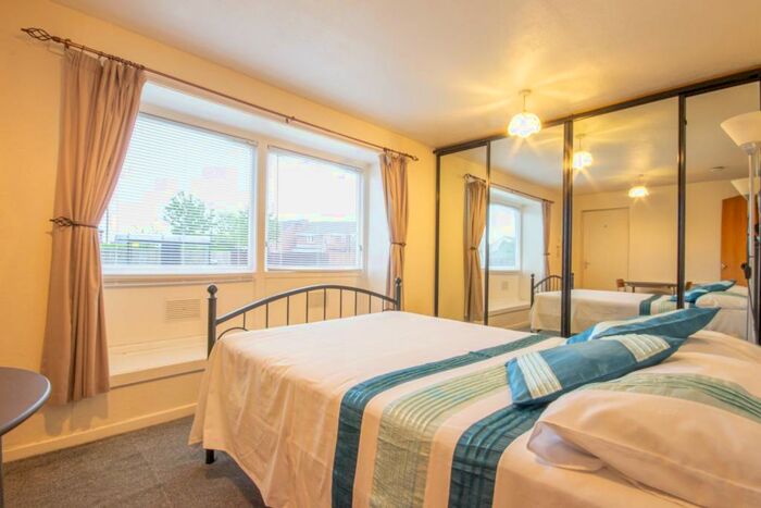 Studio To Rent In Rosedale, Wallsend, Newcastle Upon Tyne, NE28