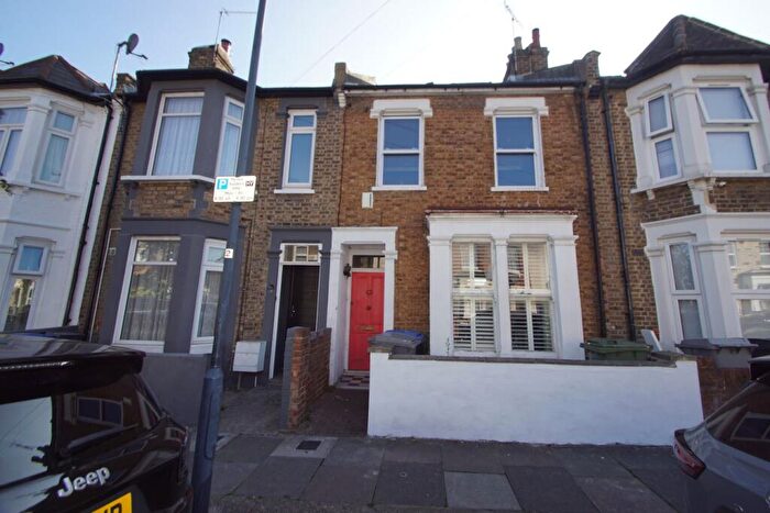 4 Bedroom Terraced House To Rent In Brownlow Road, London, NW10