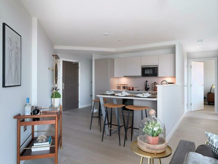 2 Bedroom Apartment To Rent In Churchyard Row, London, SE11