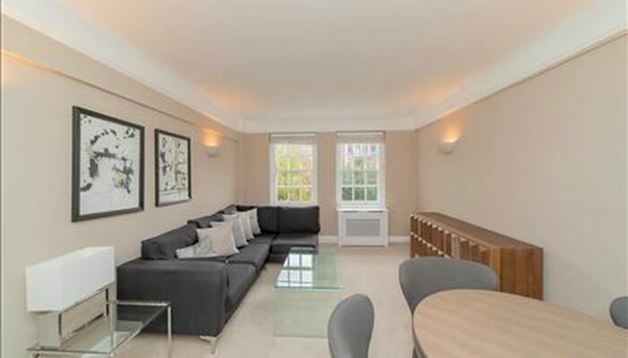 2 Bedroom Flat To Rent In Fulham Road, London, SW3