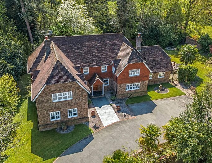 5 Bedroom Detached House For Sale In Old Road, Buckland, Betchworth, Surrey, RH3