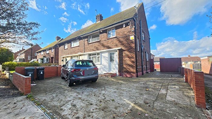 5 Bedroom Property To Rent In St. Gregorys Crescent, Gravesend, DA12