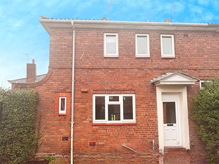 3 Bedroom Semi-Detached House To Rent In Long Lake Avenue, Wolverhampton, West Midlands, WV6