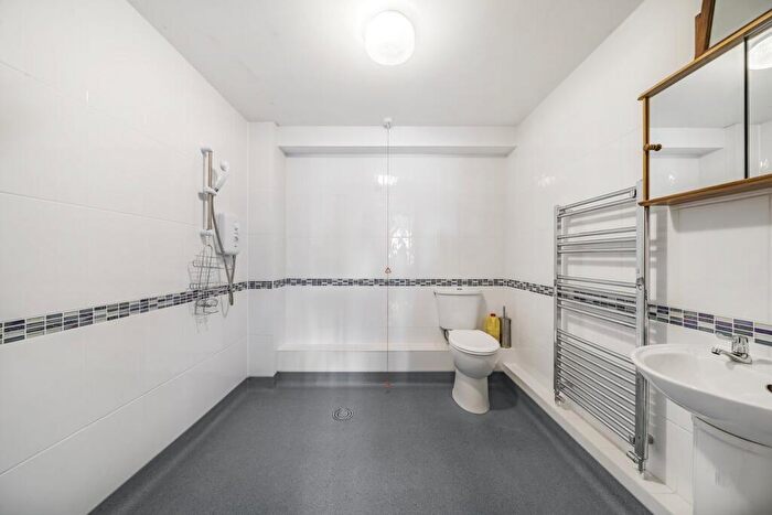 1 Bedroom Retirement Property For Sale In Brett Street, Manchester, M22