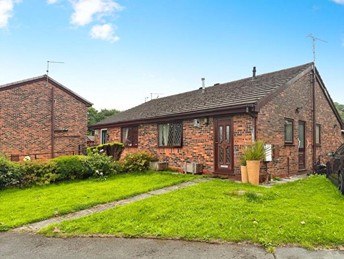 2 Bedroom Detached Bungalow For Sale In Stanhope Street, Darwen, BB3