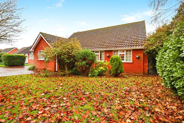 2 Bedroom Detached Bungalow For Sale In Clements Close, Scole, Diss, IP21