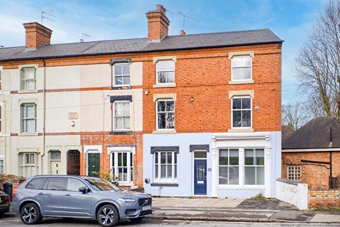 4 Bedroom Town House For Sale In North Road, Harborne, Birmingham, B17