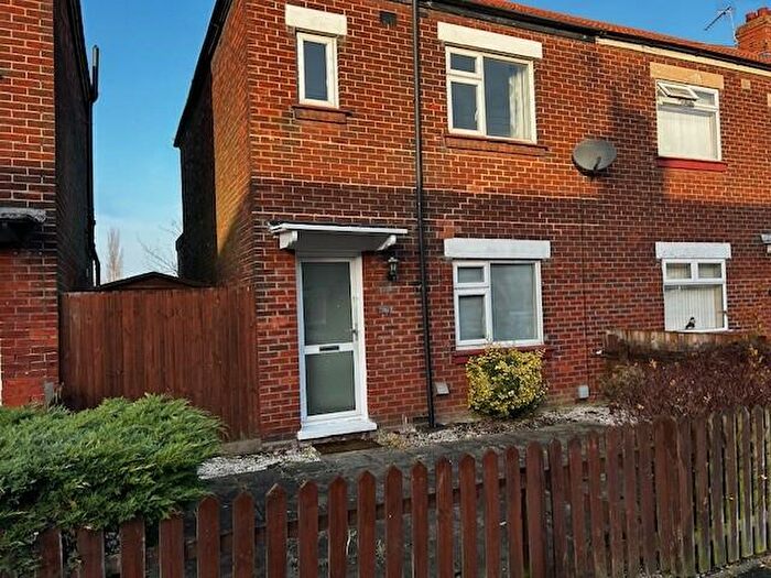 2 Bedroom Semi-Detached House To Rent In Winfarthing Avenue, King's Lynn, PE30