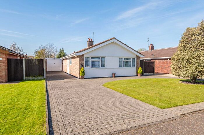 2 Bedroom Detached Bungalow For Sale In Firs Avenue, Ormesby, NR29