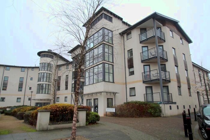 2 Bedroom Flat To Rent In Mistletoe Court, Seacole Crescent, Old Town, Swindon, SN1