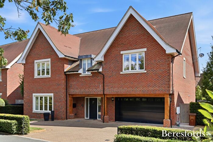 5 Bedroom Detached House For Sale In Church Road, Bulphan, RM14