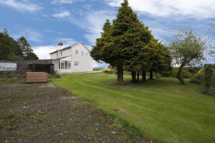 3 Bedroom Cottage To Rent In Halse, Nr Brackley, NN13