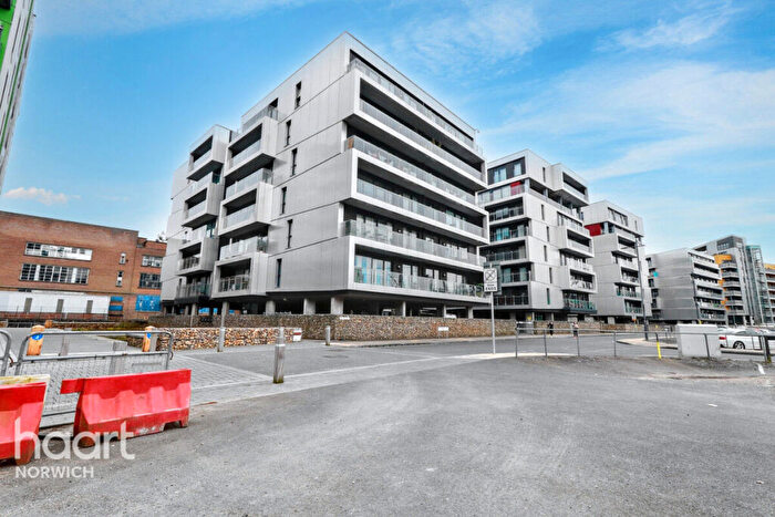 1 Bedroom Apartment For Sale In Geoffrey Watling Way, Norwich, NR1