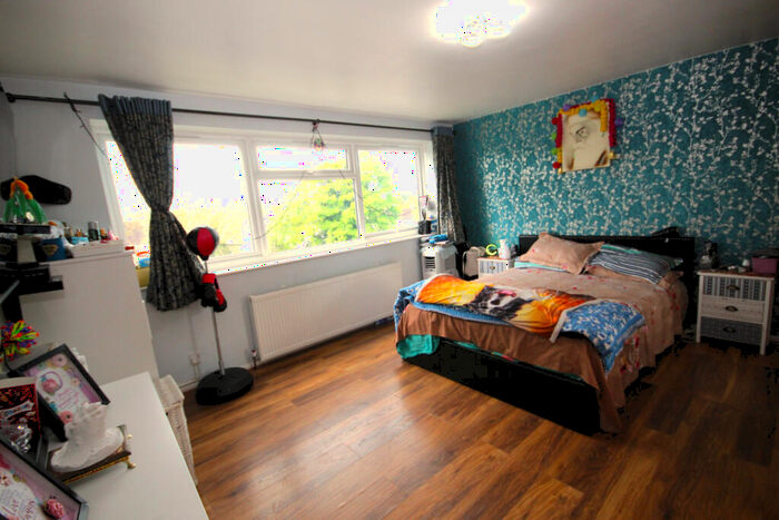 3 Bedroom Flat To Rent In Talisman Way, Wembley, Middlesex, HA9