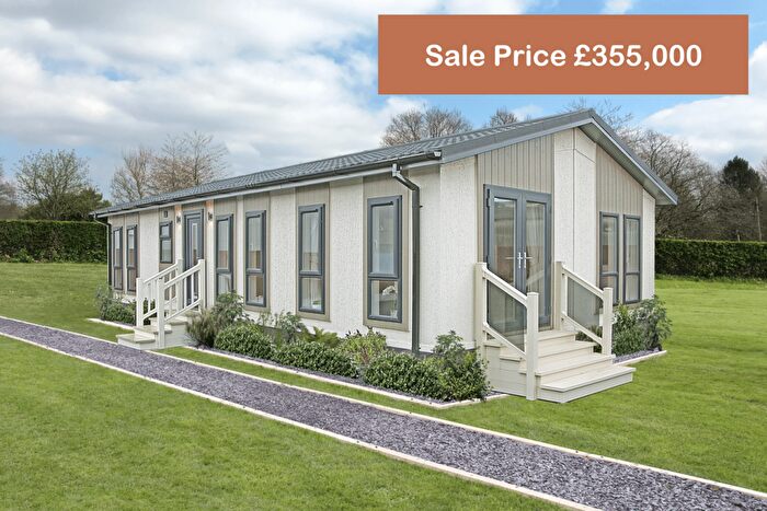 2 Bedroom Park Home For Sale In Langley Park Road, Iver, SL0