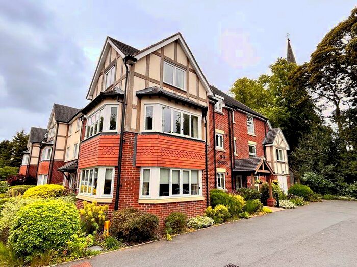 2 Bedroom Flat For Sale In Church Road, Sutton Coldfield, B73