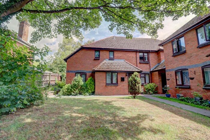 Apartment To Rent In Longwick Road, Princes Risborough, Buckinghamshire, HP27