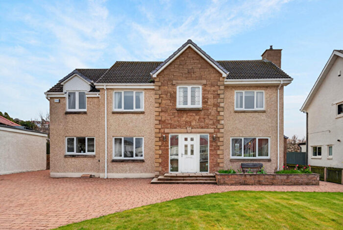 4 Bedroom Detached Villa For Sale In Fullerton Drive, Seamill, KA23
