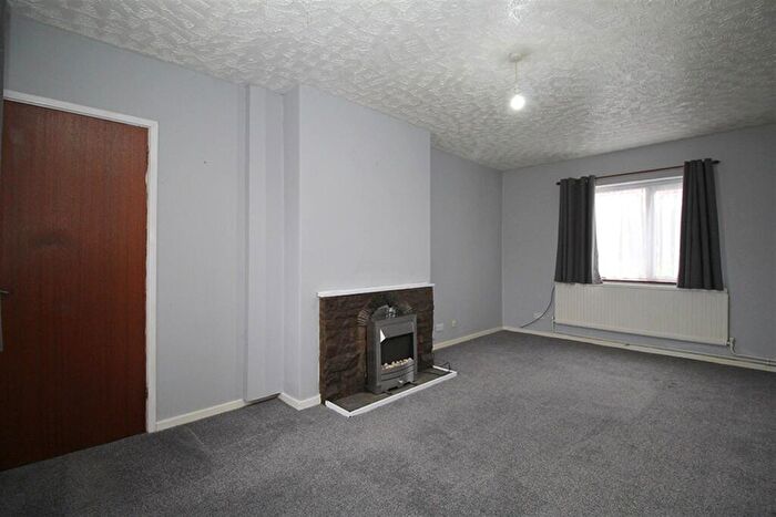 3 Bedroom Terraced House To Rent In Sharpley Road, Loughborough, LE11