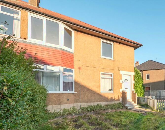 2 Bedroom Flat To Rent In Colinton Mains Drive, Edinburgh, EH13