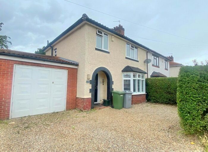 3 Bedroom Semi-Detached House To Rent In Overbury Road, Hellesdon, Norwich, NR6