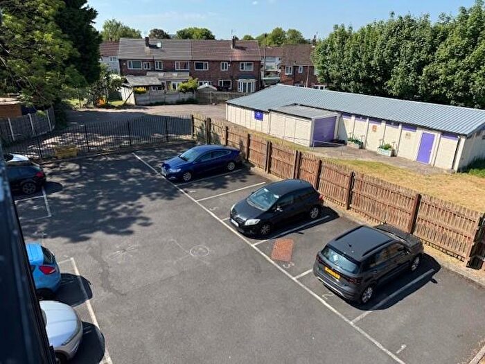 2 Bedroom Flat To Rent In Cornishway, Manchester, M22