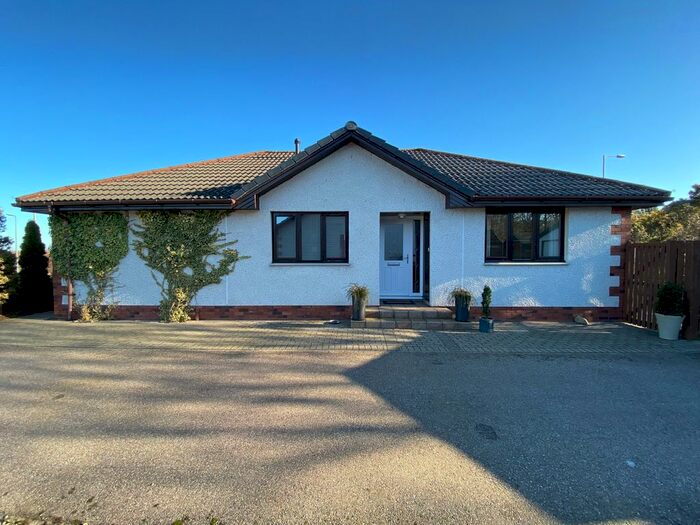 3 Bedroom Detached Bungalow For Sale In Castlehill Gardens, Inverness, IV2