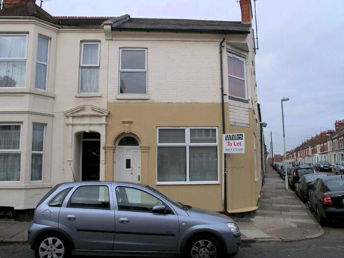 1 Bedroom Flat To Rent In Adnitt Road, Abington, Northampton, NN1