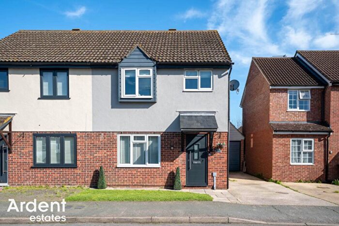 3 Bedroom Semi-Detached House For Sale In Rowan Drive, Heybridge, CM9