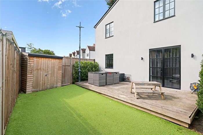 3 Bedroom End Of Terrace House To Rent In Spreighton Road, West Molesey, Surrey, KT8