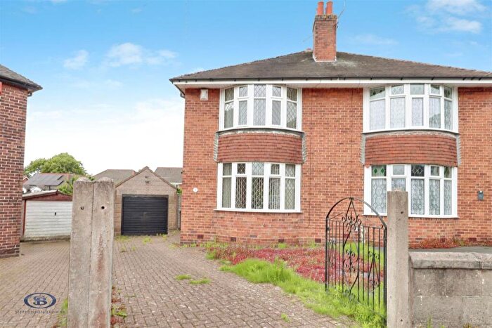 2 Bedroom Semi-Detached House For Sale In Rudyard Grove, Newcastle, ST5