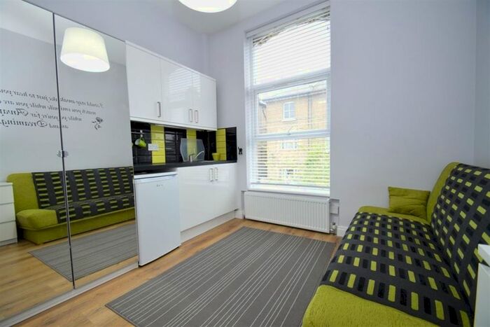 Studio To Rent In Birkbeck Road, Acton, London, W3