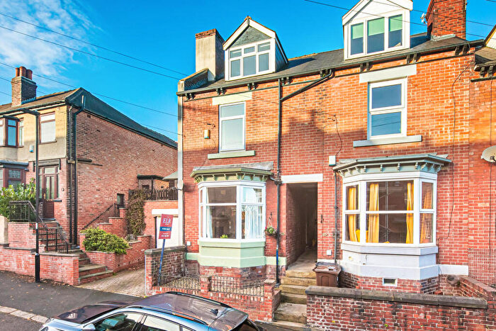 3 Bedroom House For Sale In Peveril Road, Sheffield, S11