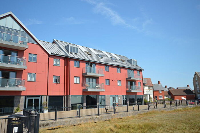2 Bedroom Apartment For Sale In Lord Nelson Court, Walter Radcliffe Road, Wivenhoe, CO7