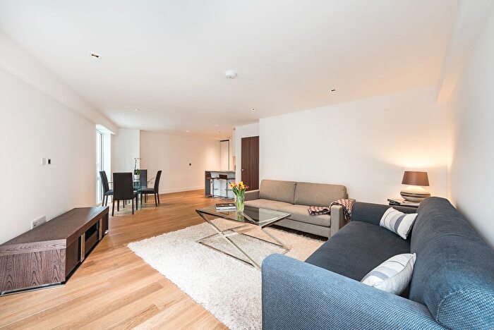 2 Bedroom Flat To Rent In Longfield Avenue, London, W5