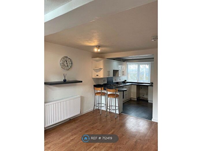 3 Bedroom Terraced House To Rent In Alford Drive, Glenrothes, KY6