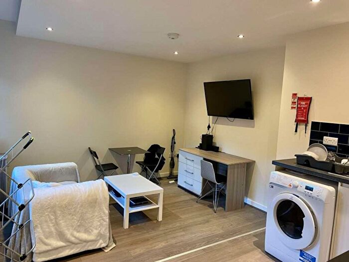 1 Bedroom Flat To Rent In Flat, Refuge Assurance House, Church Street, S1