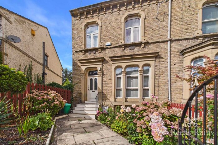 5 Bedroom Semi Detached House For Sale In Bath Street, Huddersfield, West Yorkshire, HD1