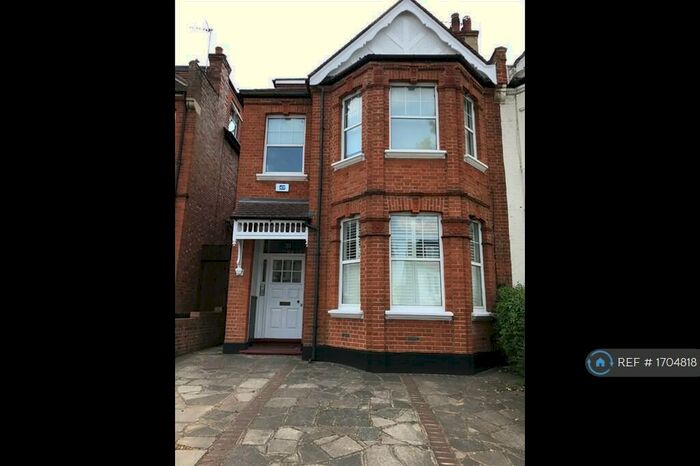 1 Bedroom Flat To Rent In Willesden Green, London, NW2