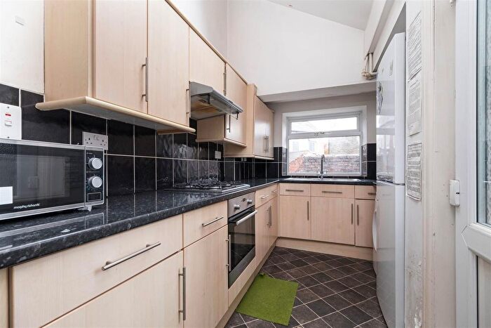 2 Bedroom End Terrace House For Sale In Cobden View Road, Crookes, S10