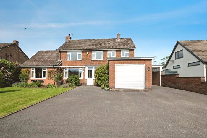 4 Bedroom Detached House For Sale In Heanor Road, Ilkeston, DE7
