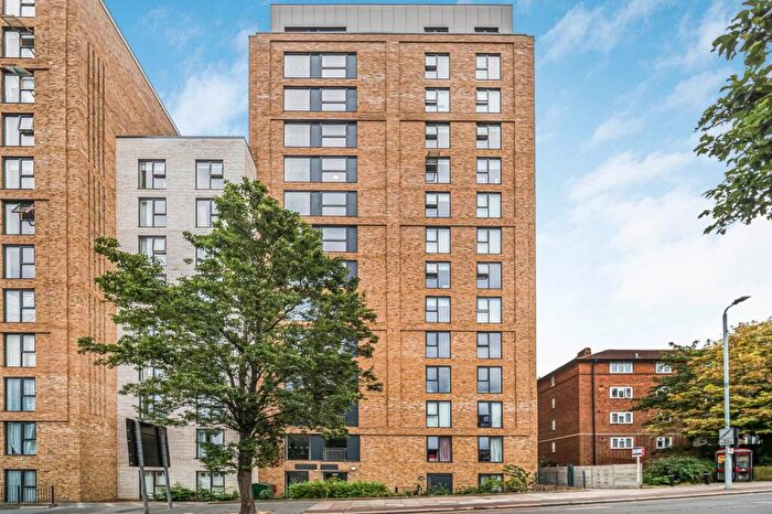 3 Bedroom Apartment To Rent In Weston Point, Wellington Street, London, SE18