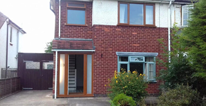 3 Bedroom Semi-Detached House To Rent In Canley Road, Coventry, CV5