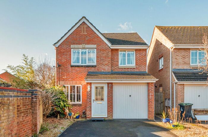 3 Bedroom Detached House For Sale In Woodpecker Close, Rogiet, Caldicot, Monmouthshire, NP26