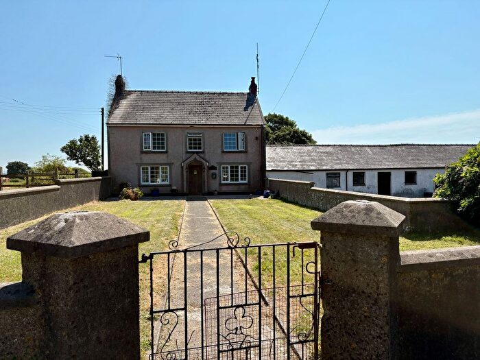 4 Bedroom Farm For Sale In Reynalton, Kilgetty, SA68