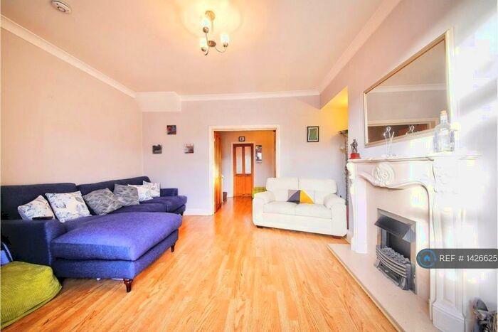 2 Bedroom Terraced House To Rent In Landscape Terrace, Greenside, Ryton, NE40