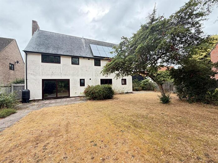 5 Bedroom Detached House To Rent In Martlesham Heath, IP5